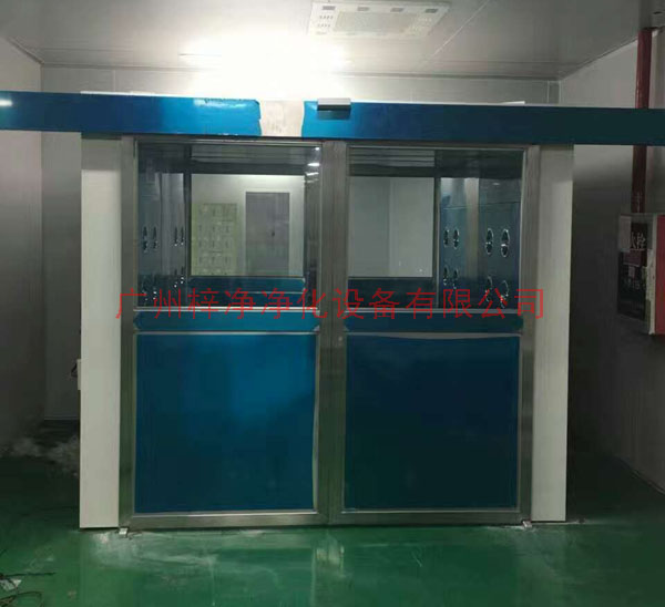 外置自動(dòng)門風(fēng)淋室