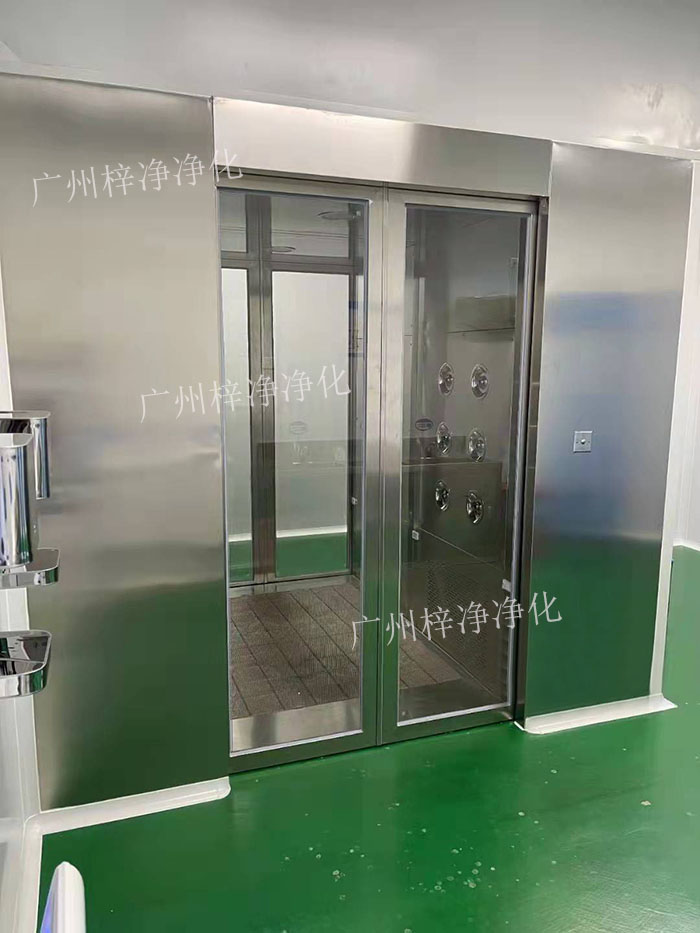 對于貨淋室，則通常位于物料進(jìn)入潔凈室的位置