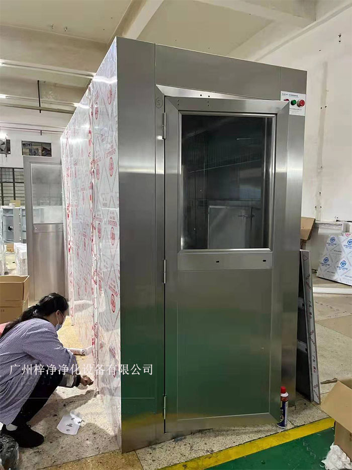 風淋室可能會遇到各種問題，影響風淋室正常運作和潔凈室的整體環(huán)境。