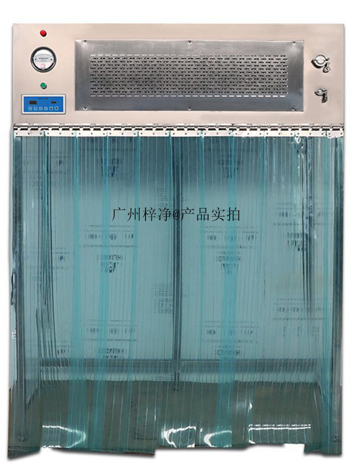 層流罩在潔凈室的建設(shè)和維護(hù)中，層流罩是必不可少的。